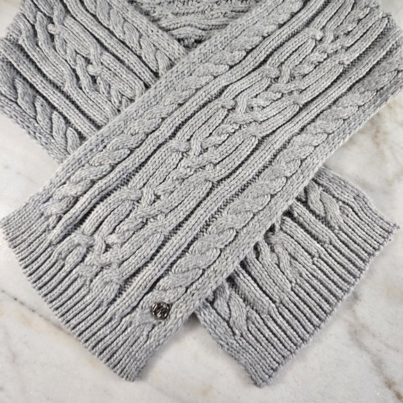 Michael Kors Chunky Cable Knit Heather Gray Scarf Wrap MSRP $68 New With Tags - Picture 2 of 10